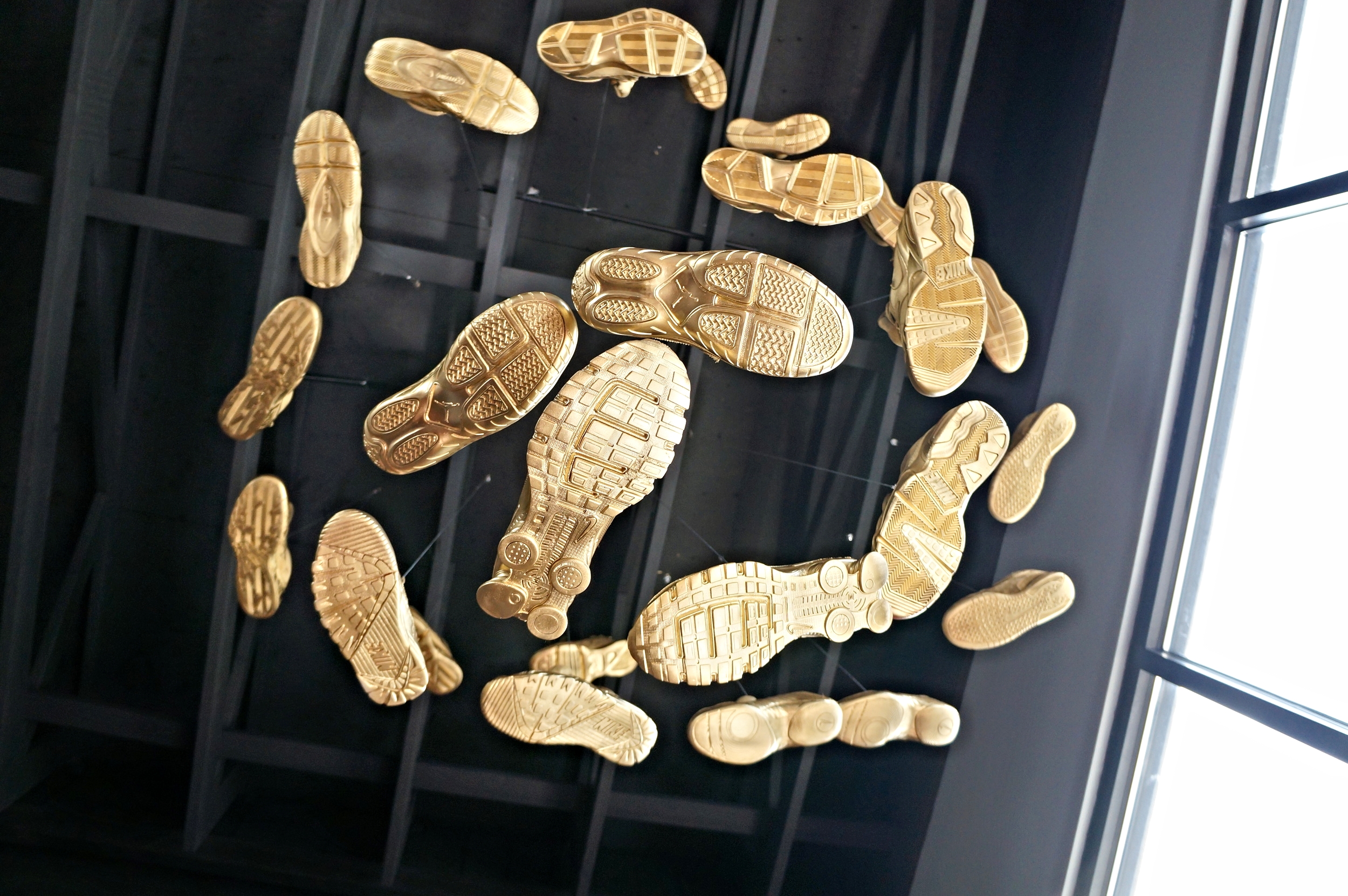 gold shoes1.jpg